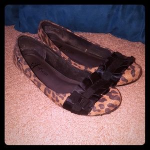 Leopard Flats